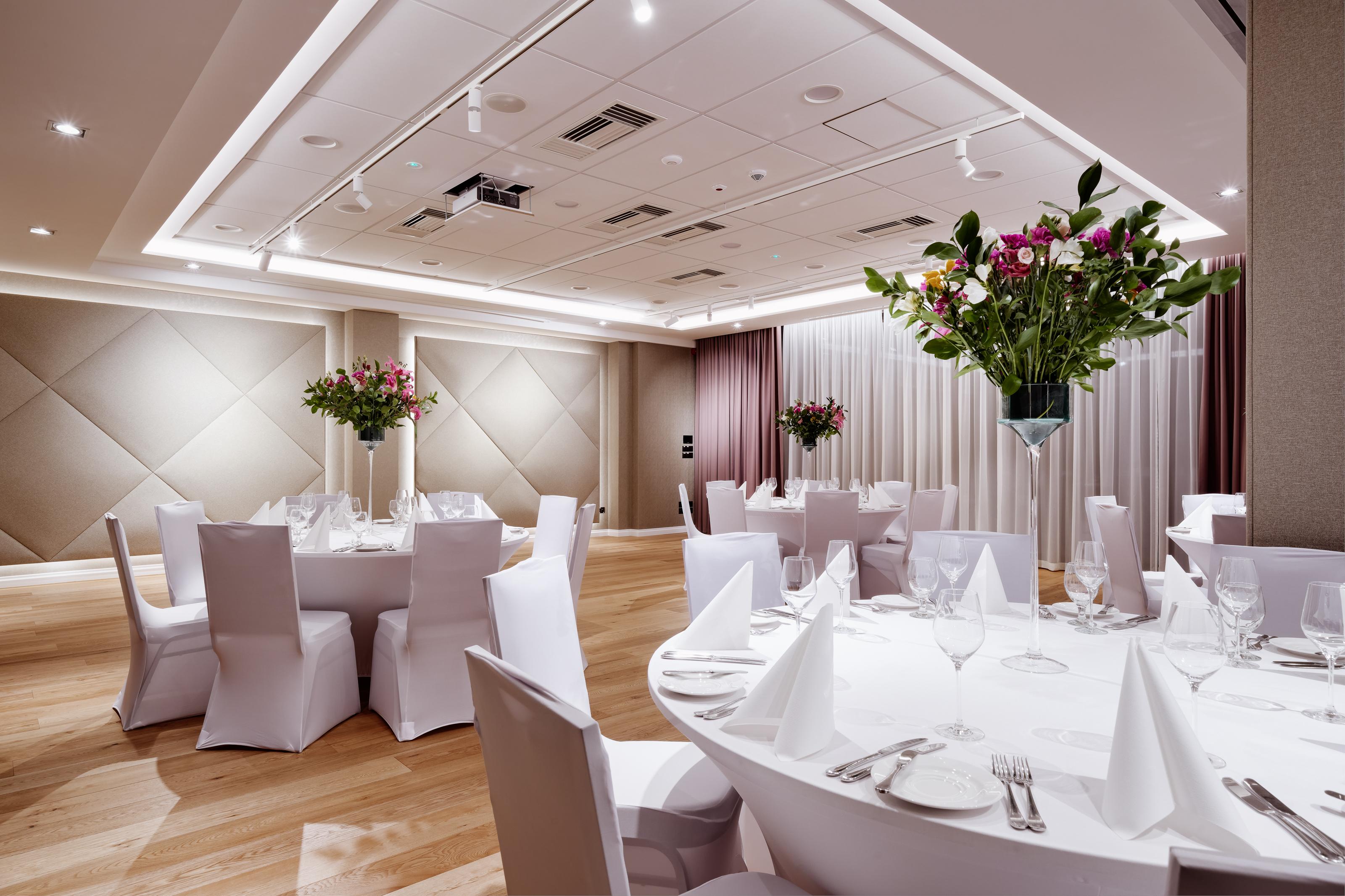 B&B Hotel Rzeszow Centrum エクステリア 写真